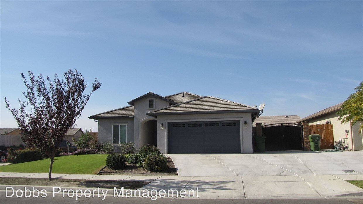 Primary Photo - 4 br, 2 bath House - 1213 Via Barcelona Ct.