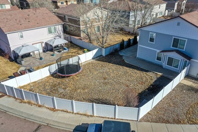 Building Photo - 7762 Lantern Ln