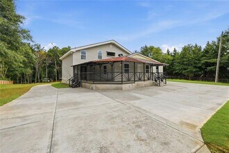 Building Photo - 7134 Williams Rd