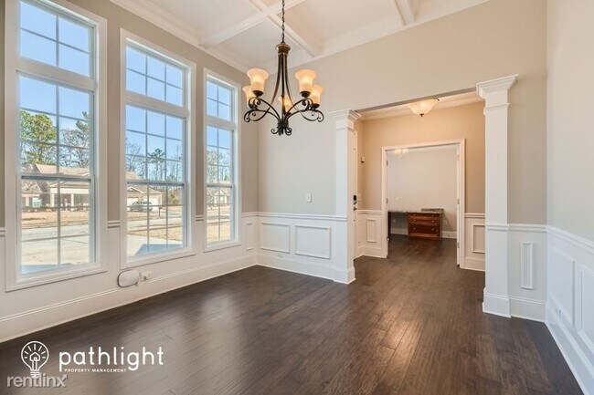 Building Photo - 5 br, 4 bath House - 120 Savannah Dr UNIT