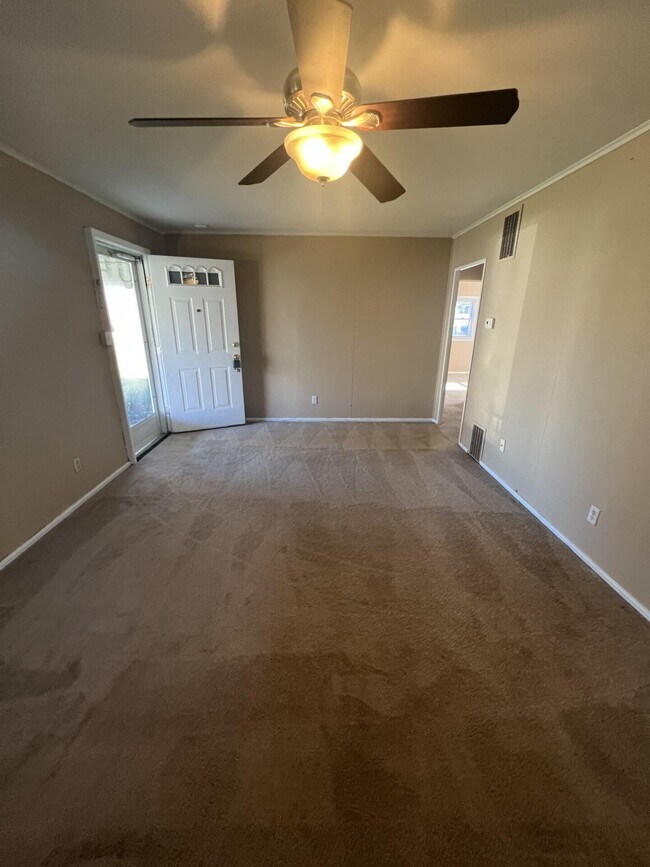 958 Marcellus Dr, Lexington, KY 40505 House Rental in Lexington, KY