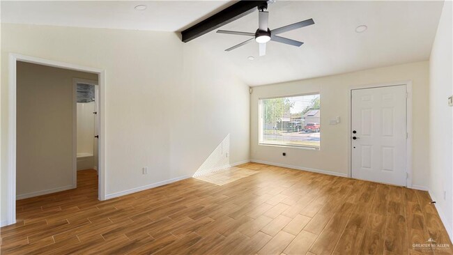 Foto del edificio - 12 N 22nd St