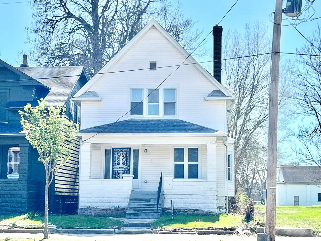 Photo - 1822 W Jefferson St (Louisville, KY)