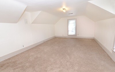 Foto del edificio - 636 N Franklin St