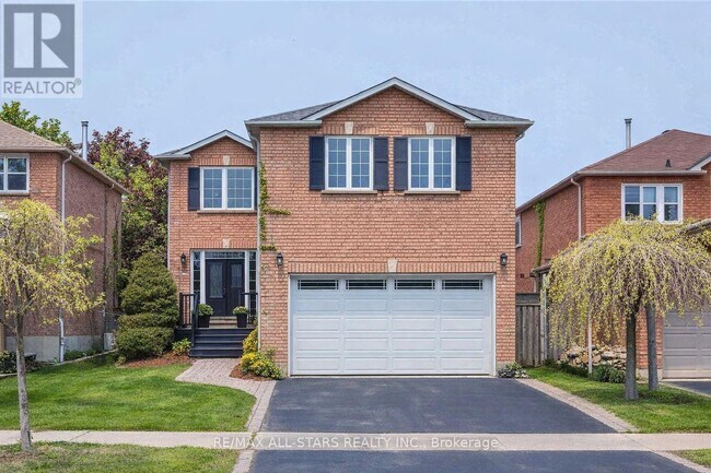 Photo du bâtiment - 48 Fencerow Dr