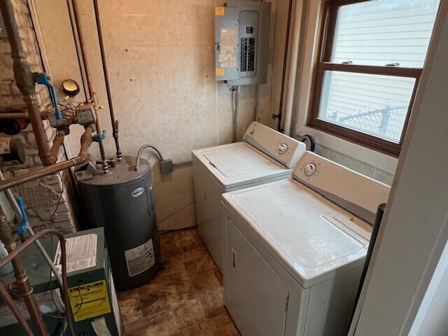 Building Photo - Available Feb 1 | Updated 2+ Bedroom Home w/ Loft & Garage – Brooklyn Park