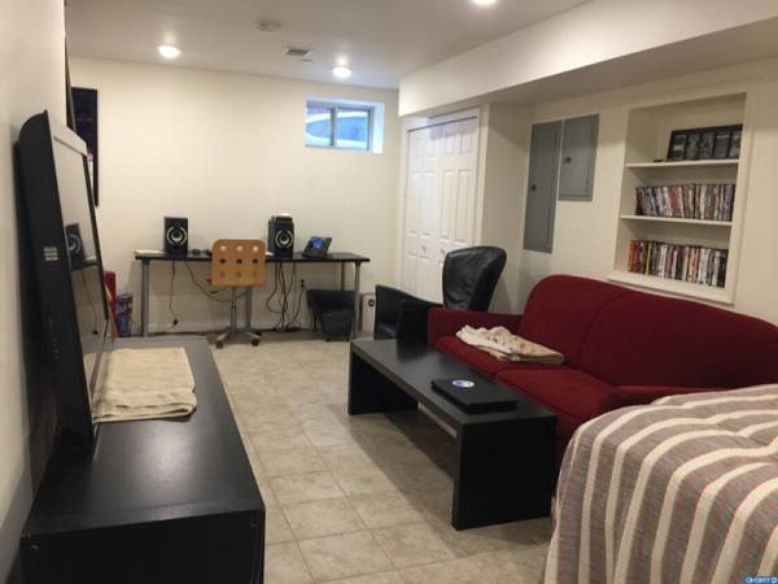Foto principal - 78 Westland Ave