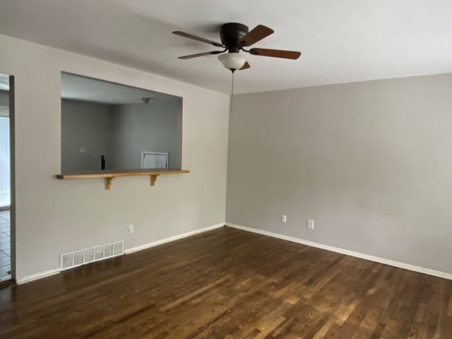 Building Photo - 2138 St Leo Pl