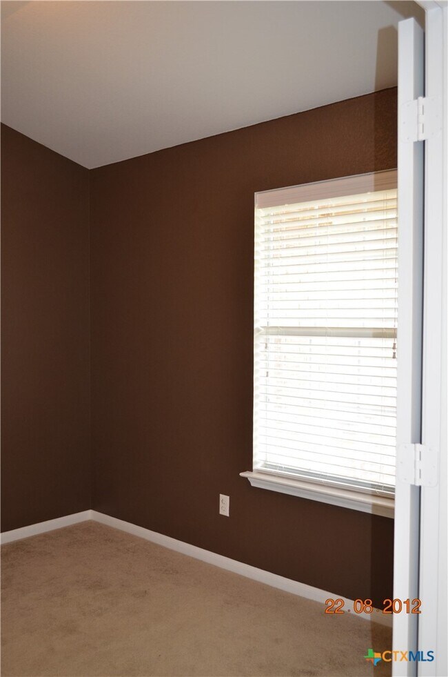 Building Photo - 2612 Moose Hide Dr