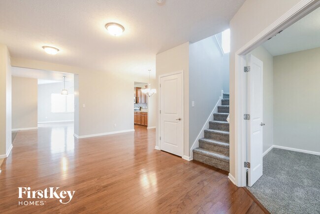 Foto del edificio - 5874 Crowley Pkwy