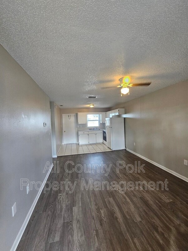 Foto del edificio - 455 Buck Moore Rd