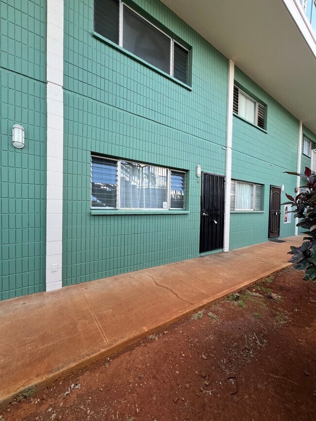 Foto del edificio - 4280 Salt Lake Blvd