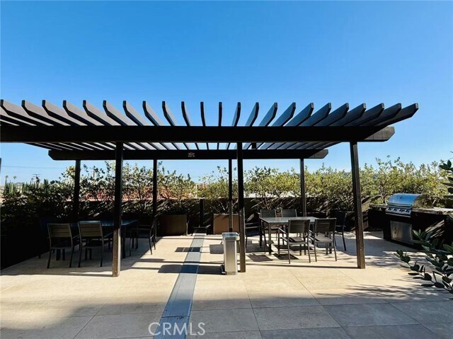 Foto del edificio - 419 N Chandler Ave