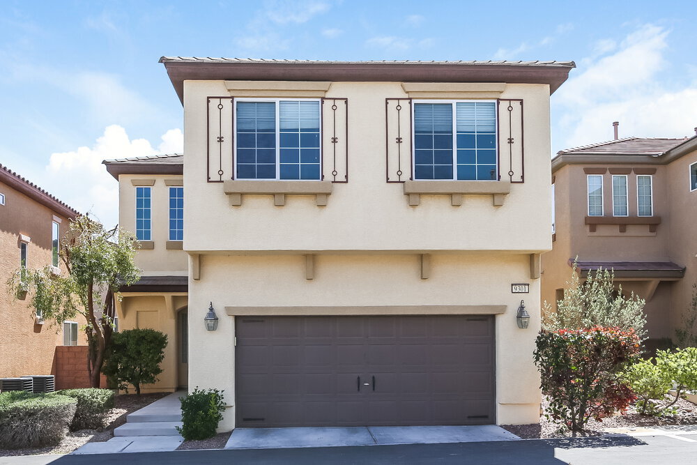 Foto principal - 9301 Euphoria Rose Ave