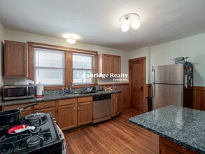 Building Photo - 54 Upland Rd