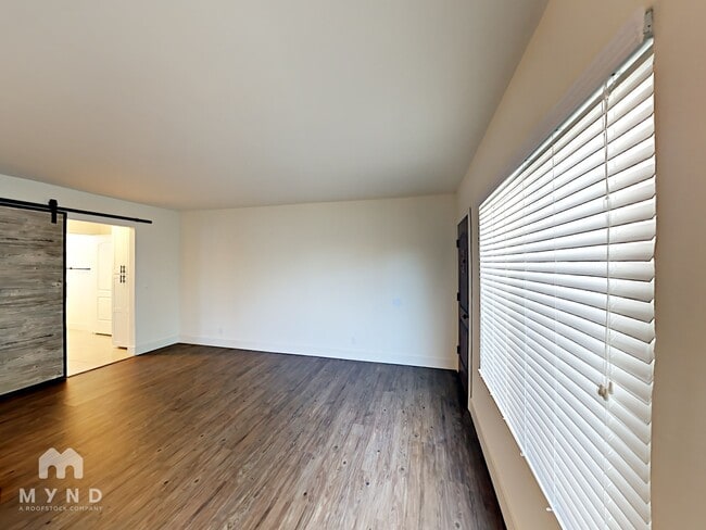 Building Photo - 4184 S 32nd St