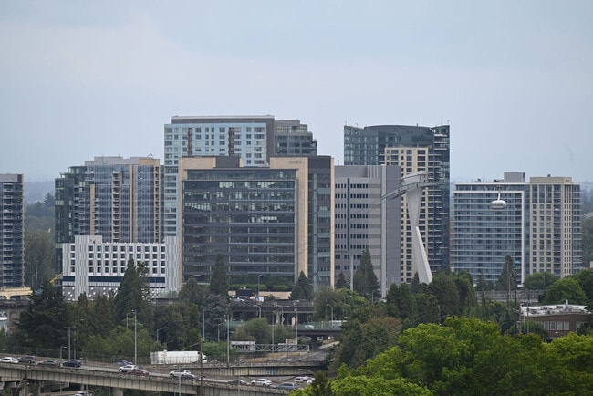 Photo - 255 SW Harrison St Townhome