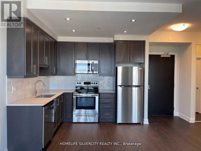 Building Photo - 15 Lynch St