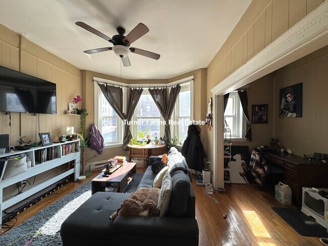 Foto del edificio - 866 Huntington Ave