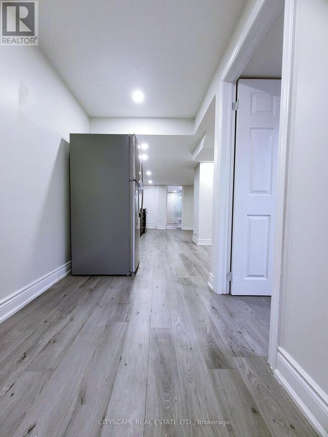 Building Photo - 3754 Milkwood Crescent