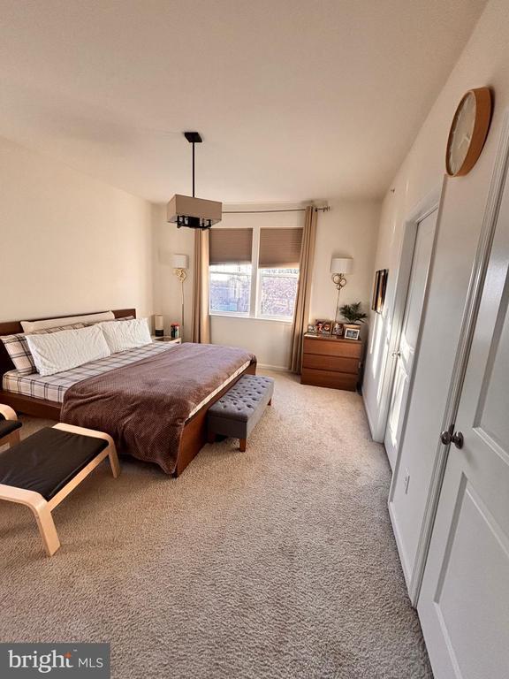 Foto del edificio - 328 Dawson Pl