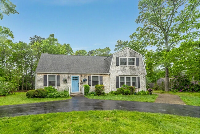 Building Photo - 93 Twin Hill Rd