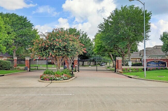 Foto del edificio - 1107 Parkhaven Ln