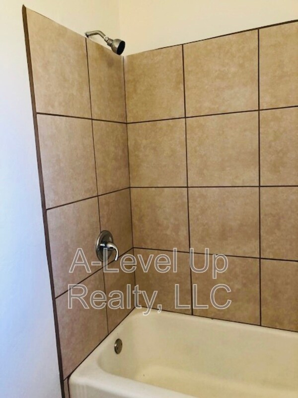 Foto del edificio - 721 E 6th St