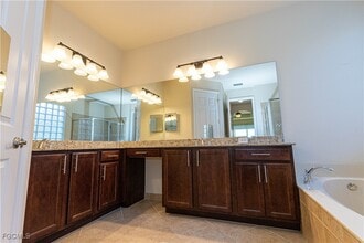 Building Photo - 11091 Sparkleberry Dr