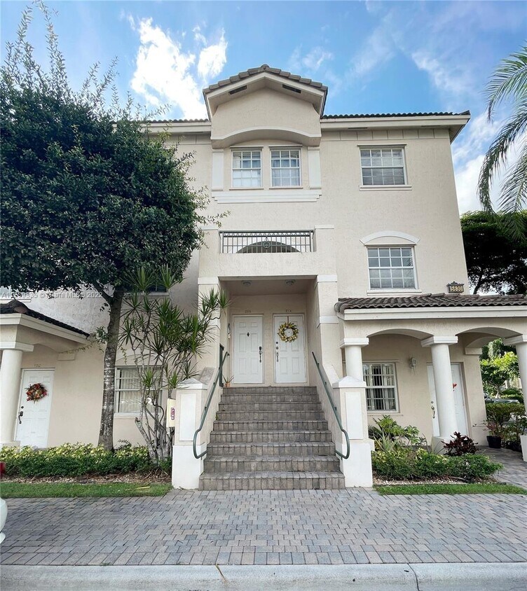 Foto principal - 5630 NW 114th Path