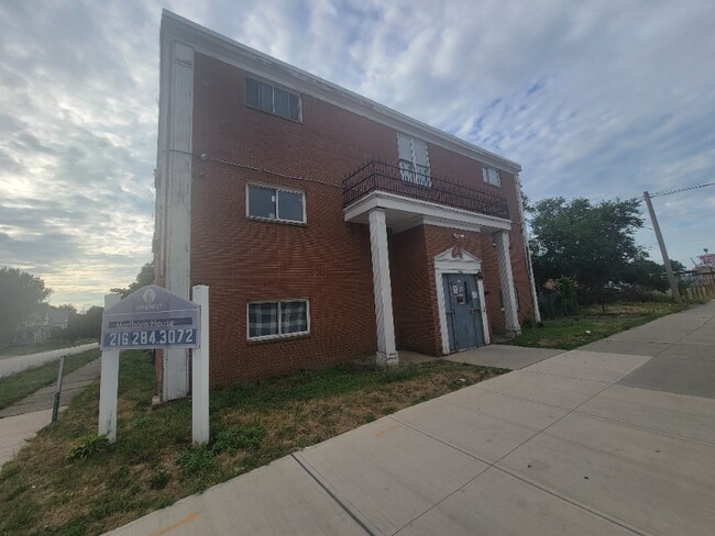 Foto del edificio - 14815-14835 Euclid Ave