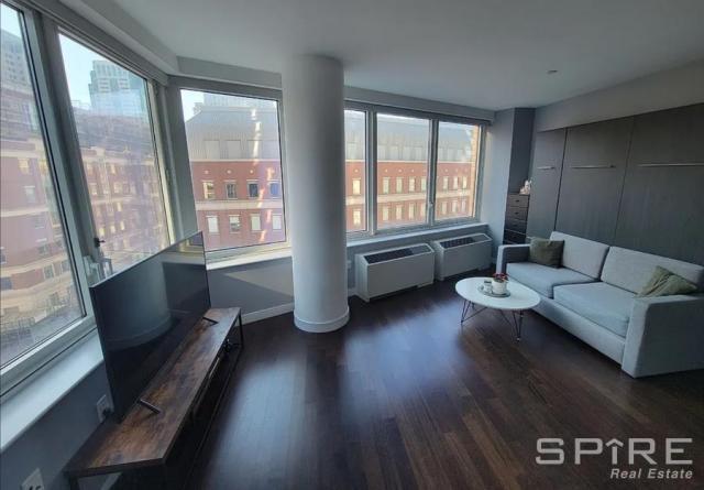 Foto del edificio - 0 bedroom in Brooklyn NY 11201