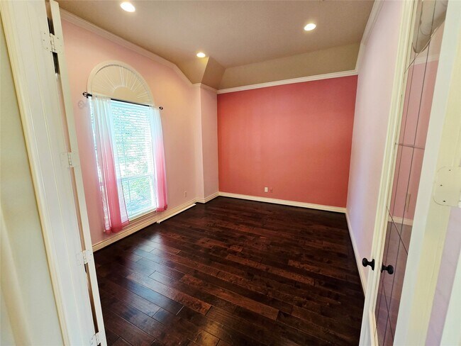 Foto del edificio - 4311 Piper Shadow Ln