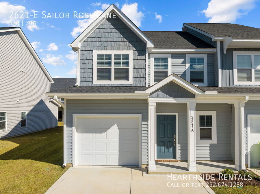 Foto principal - 2621-E Sailor Rose Ln