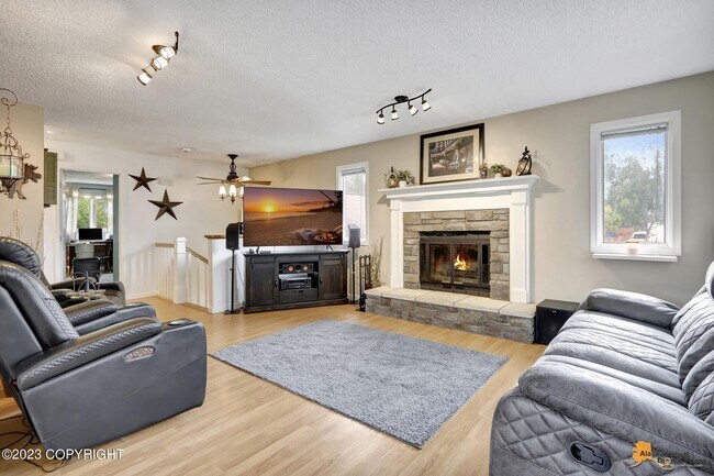 Foto del edificio - 9816 St Lawrence Cir