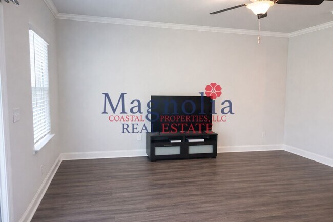 Foto del edificio - 3 Bedroom 2.5 Bathroom Townhome in Richmond Hill, GA