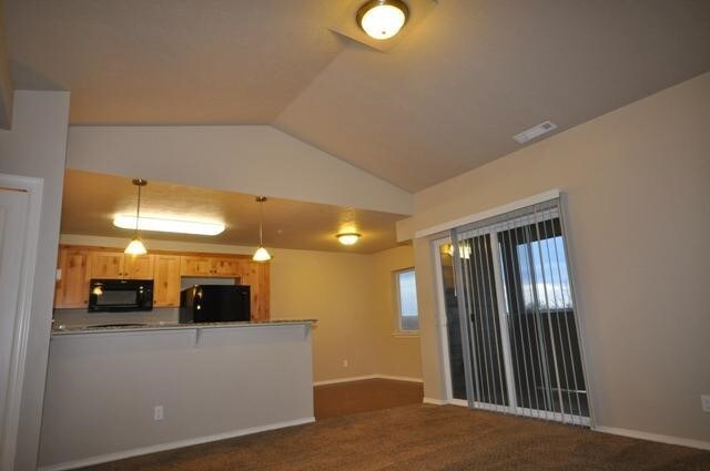 Building Photo - 5678 S Summit Creek Way