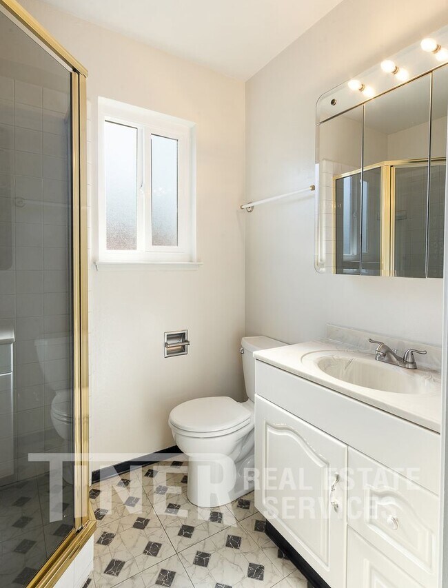 Building Photo - 2616 Luveta Way