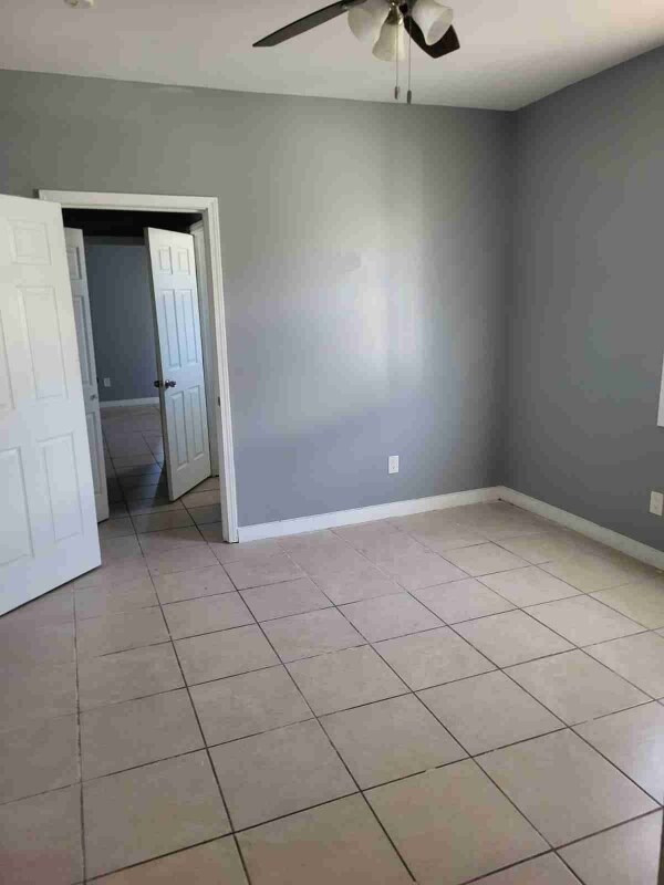 Foto del edificio - 2122 Desire St