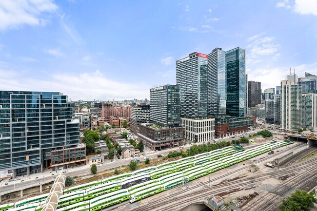 Photo du bâtiment - 2708 Puente de Luz