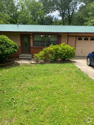 Building Photo - 1108 Watson Pl