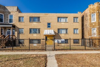 Building Photo - 6416 S St Lawrence Ave