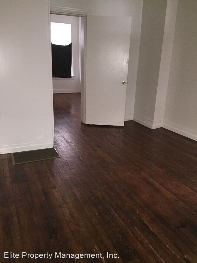 Building Photo - 1 br, 1 bath House - 629 W. Princess St. A...