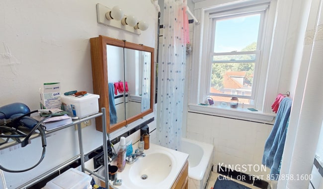 Photo - 1810 Commonwealth Ave Apartment