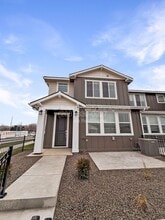 Building Photo - 4100 W Cirrus Ln