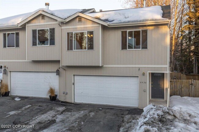 Foto del edificio - 6430 Fairweather Dr