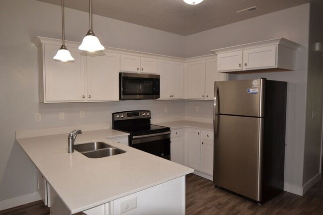 Building Photo - 13232 Andros Ln