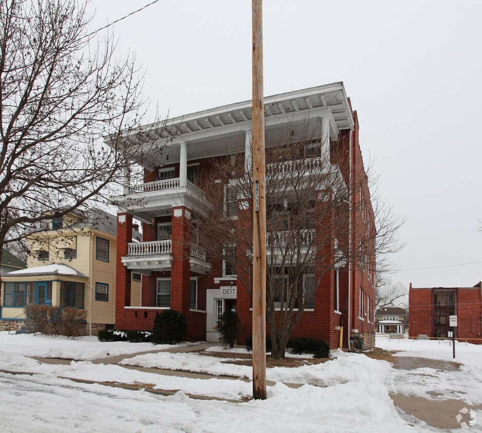 Building Photo - 3410-3412 Jefferson St
