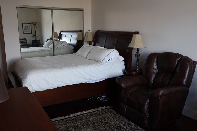 Foto del edificio - 160 Commonwealth Ave