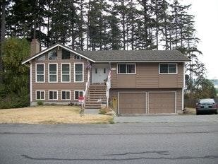 Primary Photo - 1154 SW Fairhaven Dr